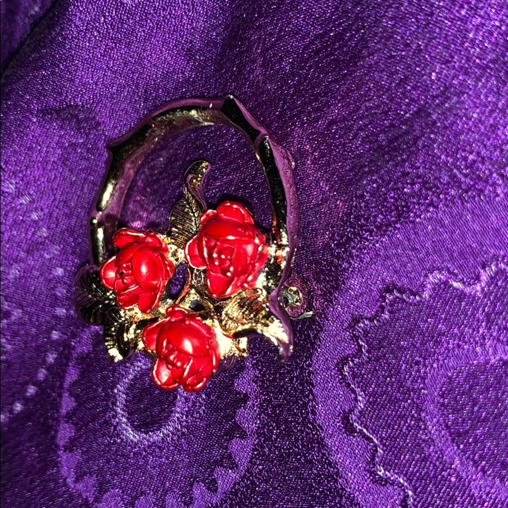 Vintage Gold Rose Wreath Brooch